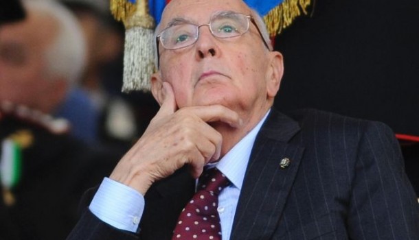 Presidente Napolitano, perché non dai l’esempio?   