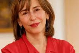 Azar Nafisi : i libri sono utili se mettono i lettori a disagio