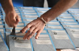 UNA LEGGE ELETTORALE A DIFESA DELLA CARTA
