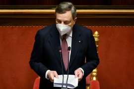 DRAGHI: QUANDO FINISCE LA OLA TUTTI I NODI VENGONO AL PETTINE