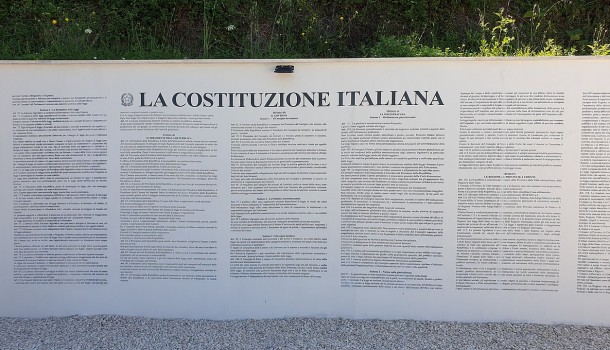 Vannacci, razzismo e sessismo e la banalità della libertà